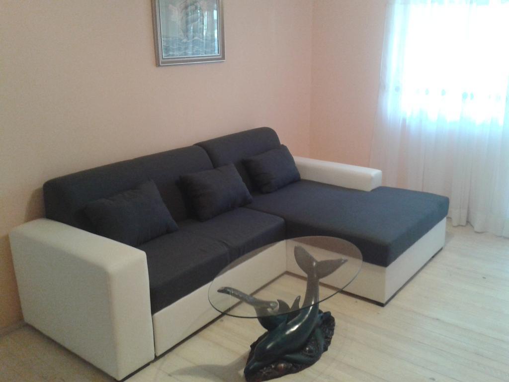 Apartmani Mira Vir Exterior foto